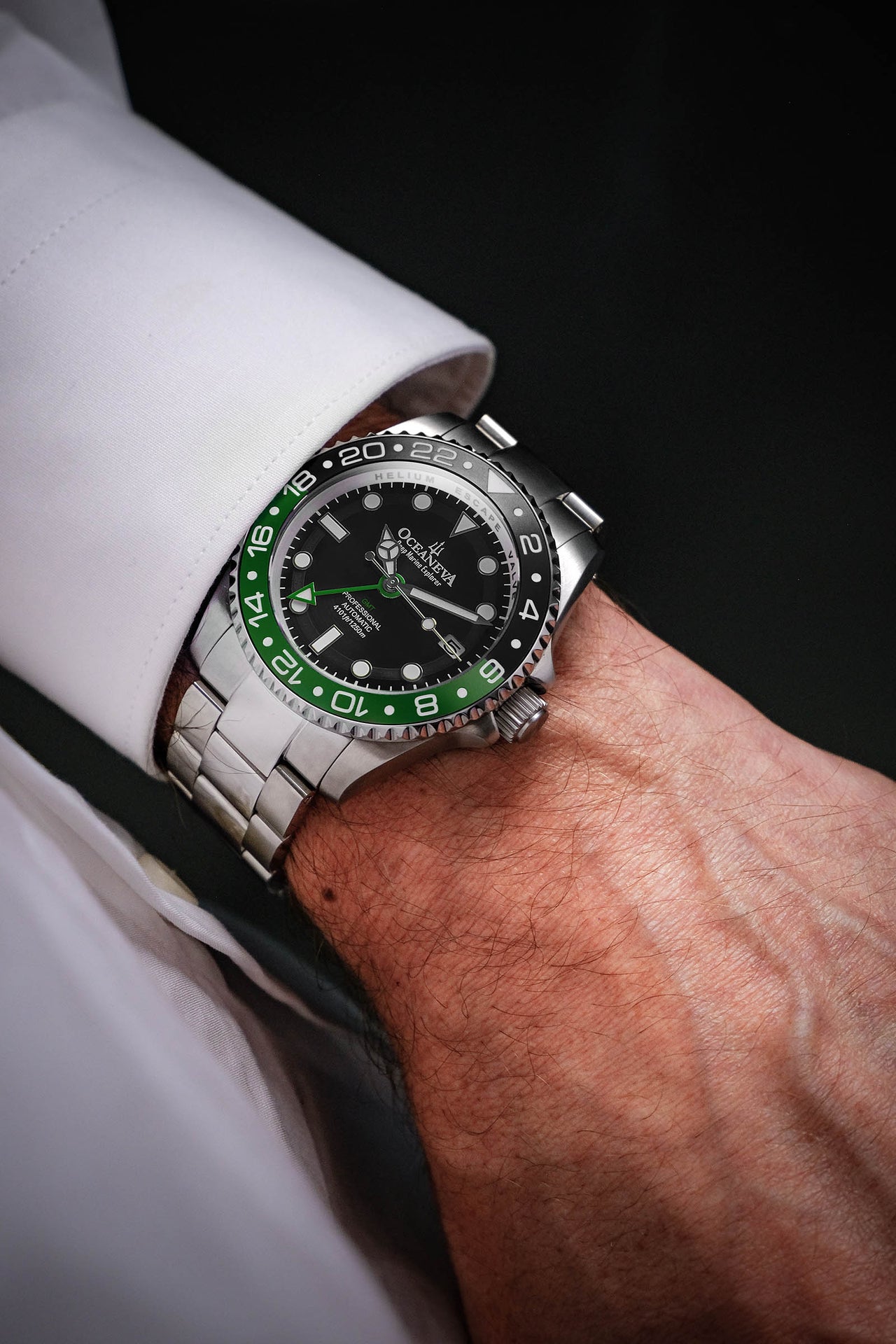 Oceaneva™ Men's GMT Automatic Deep Marine Explorer 1250M Pro Diver Black Green Bezel Watch
