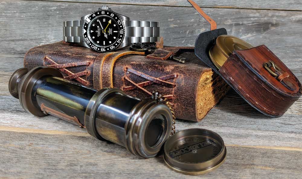 Luxurious Oceaneva Men's GMT Titanium Watch with 42mm case diameter