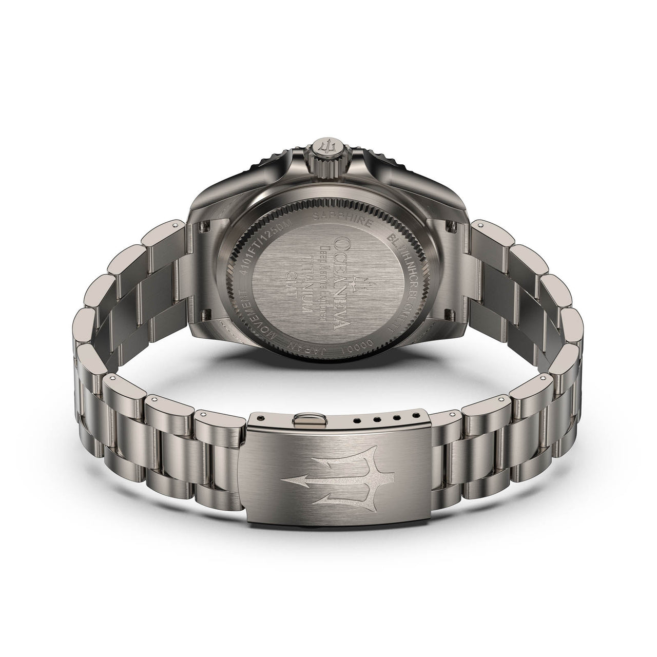 Detail of upgraded screw bracelet on Oceaneva Men's GMT Titanium Watch
