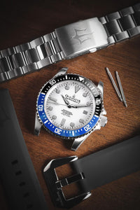 Thumbnail for Oceaneva Men's Deep Marine Explorer II 1250M Pro Diver Watch White Dial - BLIIBK200WHST 1000M, 1250M diver, 316L Stainless Steel Watch, Automatic Watch, BGW9 Swiss-Superluminova, Ceramic Bezel, Dive Watch, Sw200-1 Swiss Automatic Movement